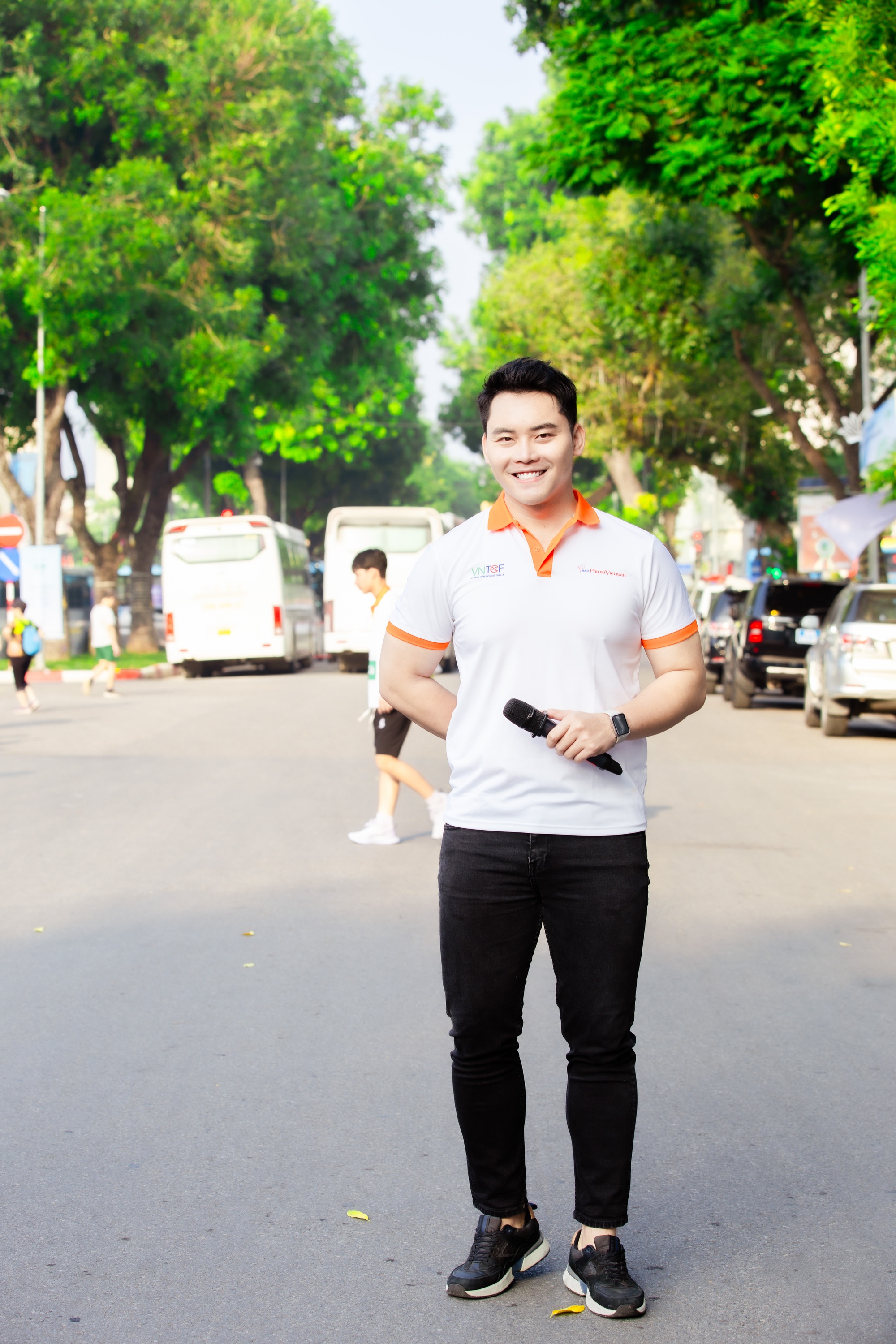 Dàn sao Việt cùng chạy vì môi trường không khói thuốc- Ảnh 5. Dàn sao Việt cùng chạy vì môi trường không khói thuốc- Ảnh 5.