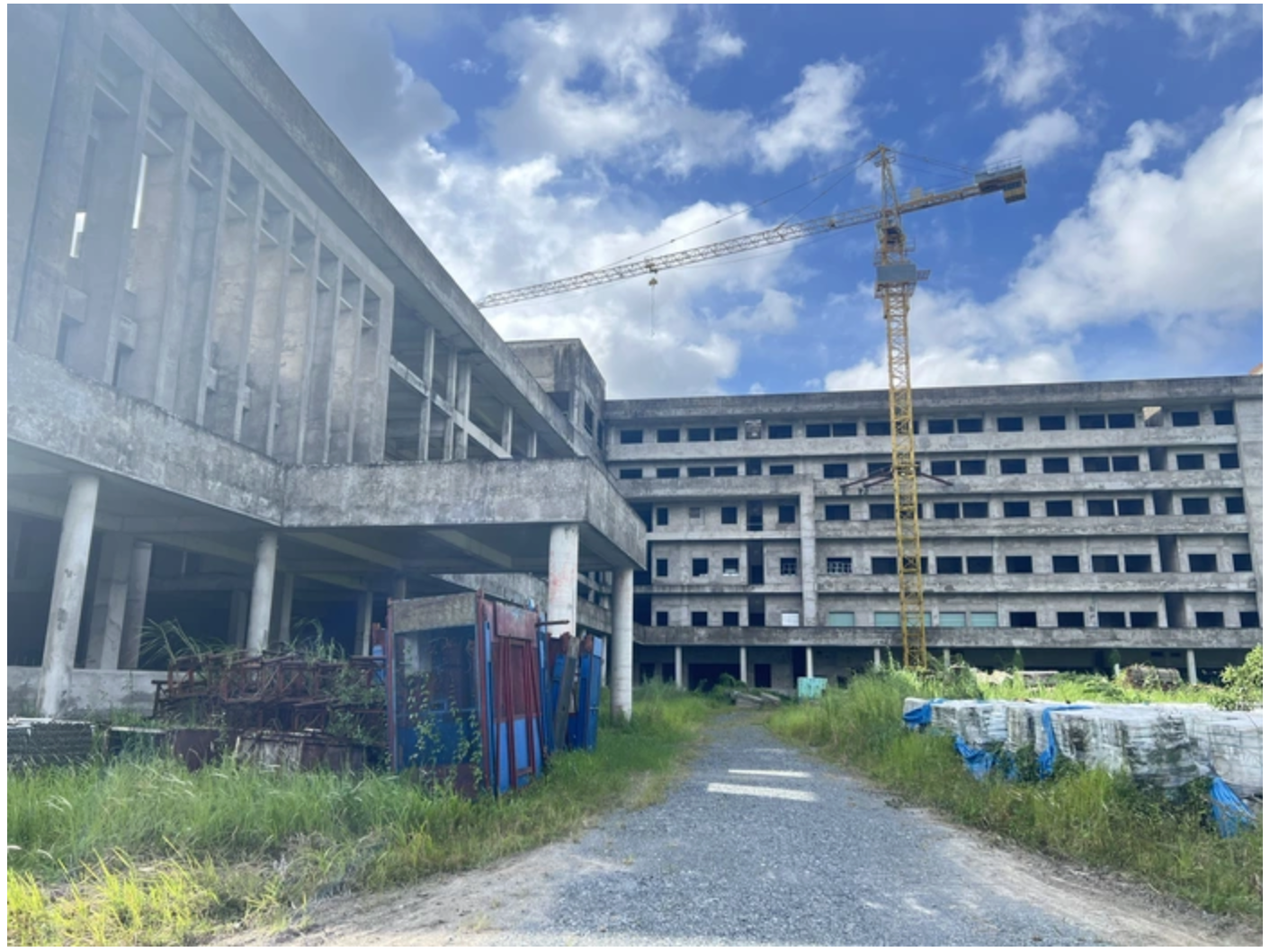 Thủ tướng chỉ đạo dự án Bệnh viện Ung bướu Cần Thơ phải hoàn thành vào cuối năm 2026- Ảnh 3. Thủ tướng chỉ đạo dự án Bệnh viện Ung bướu Cần Thơ phải hoàn thành vào cuối năm 2026- Ảnh 3.