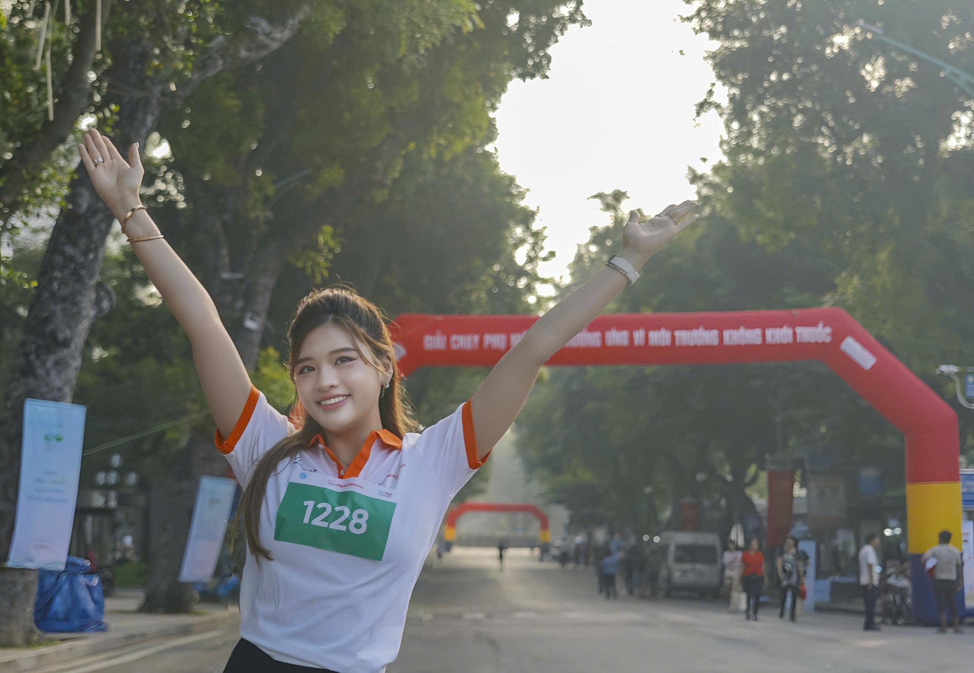 Hoa hậu Phan Hoàng Thu tuổi 35: Mẹ đơn thân xinh đẹp, thành đạt, tích cực lan tỏa 1 thông điệp- Ảnh 4. Hoa hậu Phan Hoàng Thu tuổi 35: Mẹ đơn thân xinh đẹp, thành đạt, tích cực lan tỏa 1 thông điệp- Ảnh 4.