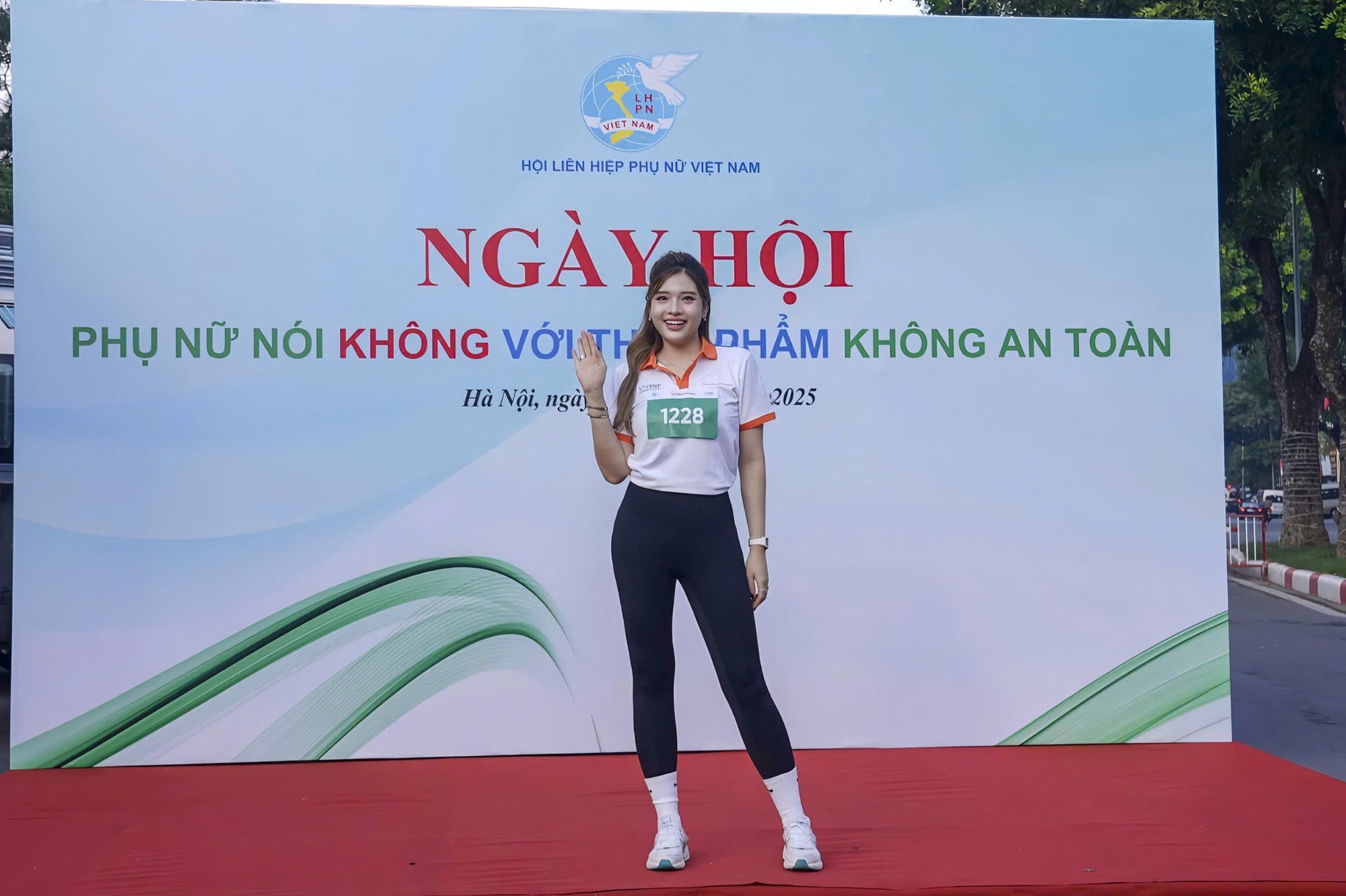 Hoa hậu Phan Hoàng Thu tuổi 35: Mẹ đơn thân xinh đẹp, thành đạt, tích cực lan tỏa 1 thông điệp- Ảnh 1. Hoa hậu Phan Hoàng Thu tuổi 35: Mẹ đơn thân xinh đẹp, thành đạt, tích cực lan tỏa 1 thông điệp- Ảnh 1.