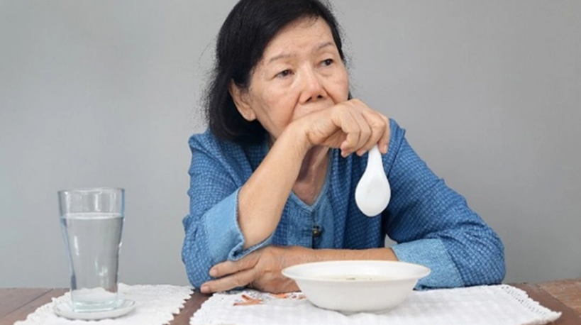 Nghĩ gửi tiết kiệm là đủ, tôi sống tằn tiện để “đổ tiền” vào ngân hàng, về hưu gặp chuyện mới thấy lãi ấy chẳng đáng- Ảnh 2. Nghĩ gửi tiết kiệm là đủ, tôi sống tằn tiện để “đổ tiền” vào ngân hàng, về hưu gặp chuyện mới thấy lãi ấy chẳng đáng- Ảnh 2.