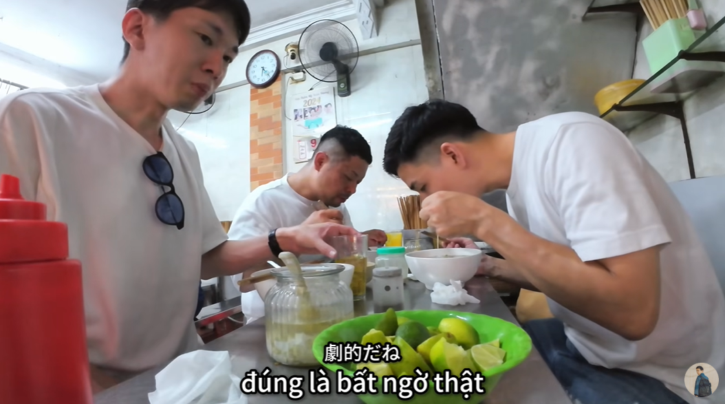 Kh&aacute;ch Nhật ngất ng&acirc;y trước 1 gia vị Việt, phải thốt l&ecirc;n: Si&ecirc;u qu&aacute;, đ&uacute;ng l&agrave; bất ngờ thật- Ảnh 3.