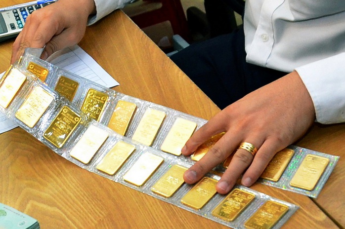 Giá vàng miếng SJC tự do "bốc hơi" 15 triệu đồng chỉ trong 2 ngày- Ảnh 2. Giá vàng miếng SJC tự do "bốc hơi" 15 triệu đồng chỉ trong 2 ngày- Ảnh 2.