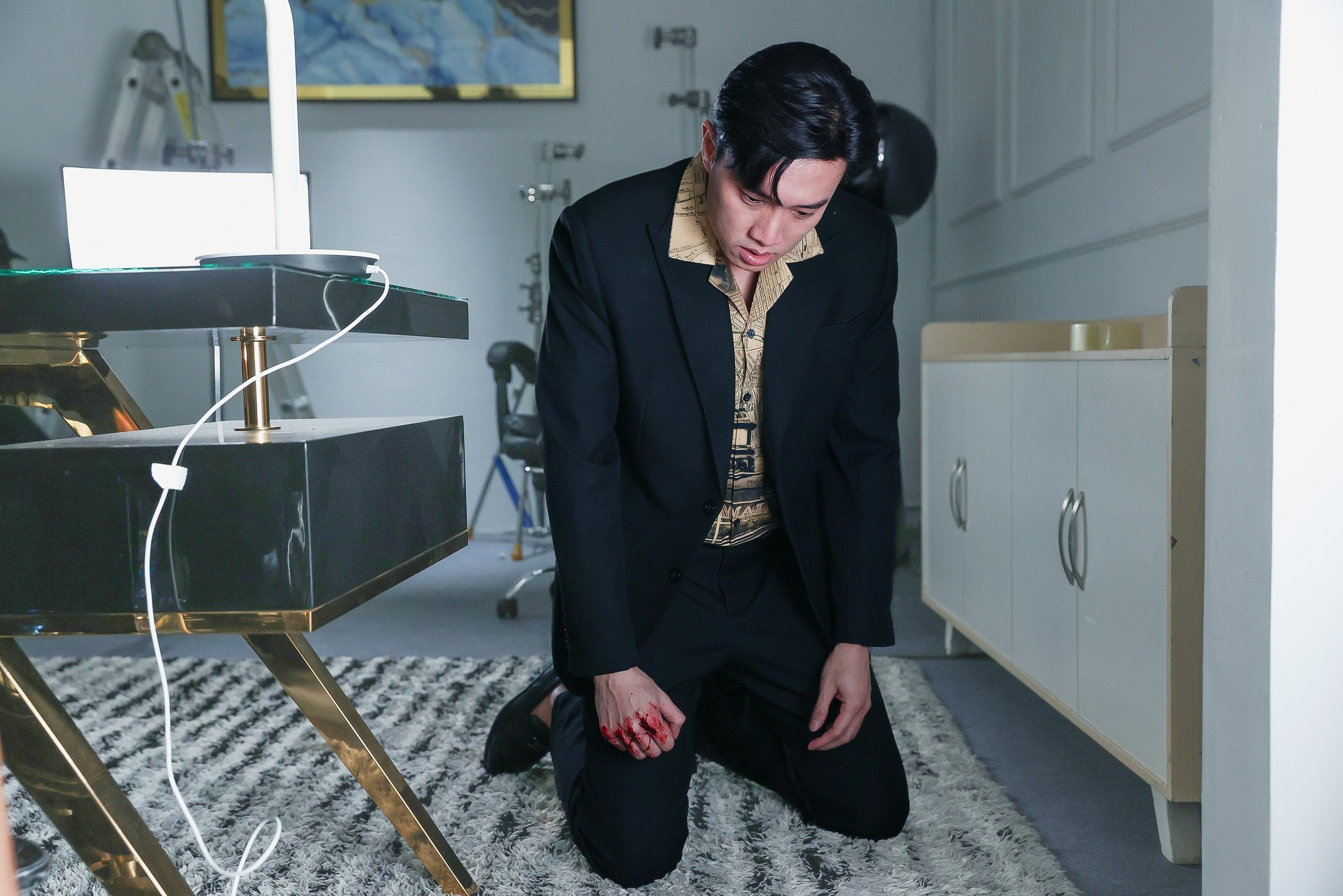 Việt Nam c&oacute; 1 tổng t&agrave;i vừa đẹp vừa gi&agrave;u ngang ngửa Trần Vỹ Đ&igrave;nh: Ở biệt thự 7000m2, trẻ m&atilde;i kh&ocirc;ng gi&agrave; suốt 15 năm- Ảnh 2.