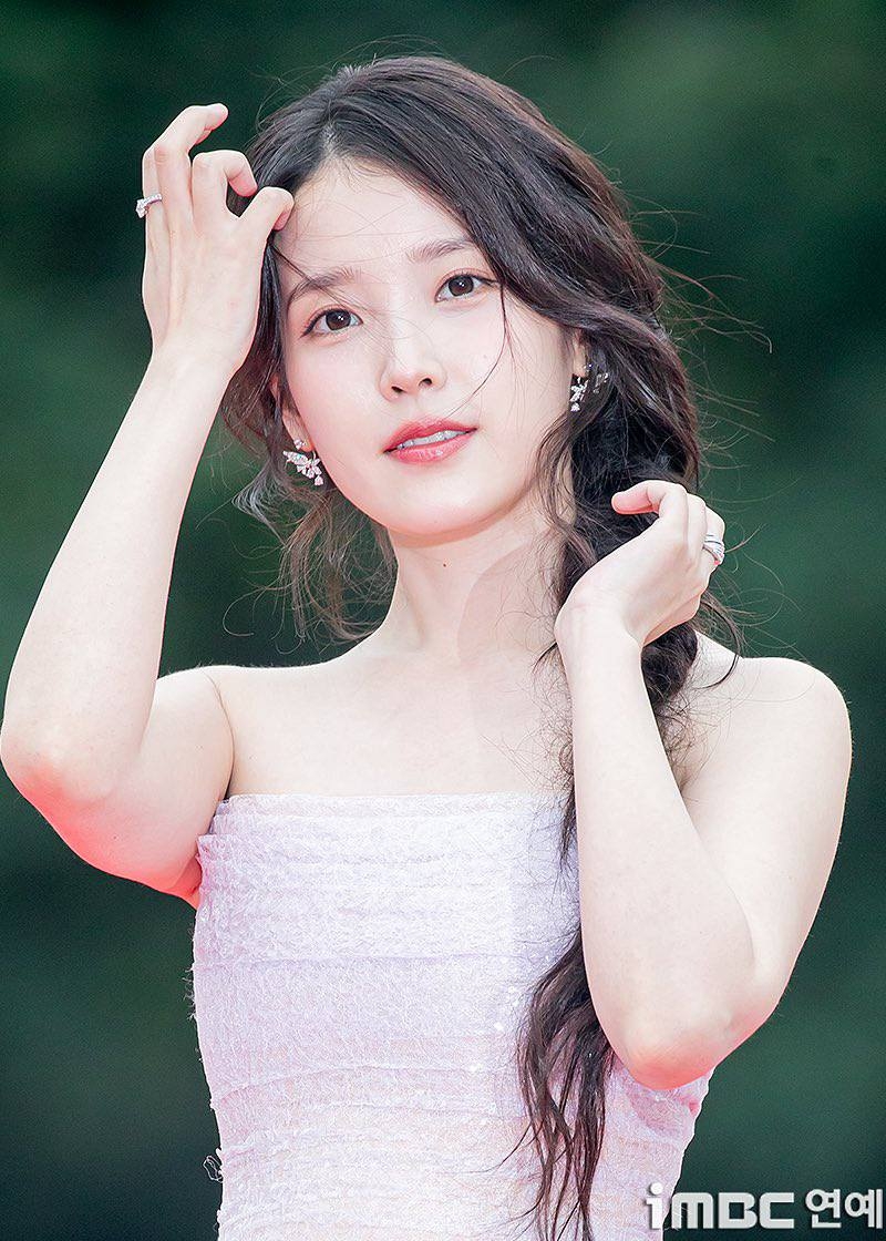 Ngắm mỹ nh&acirc;n n&agrave;y 1 tỷ lần vẫn phải than trời v&igrave; qu&aacute; đẹp: Đi đến đ&acirc;u s&aacute;ng bừng đến đ&oacute;, cả H&agrave;n Quốc c&oacute; đ&uacute;ng 1 người- Ảnh 7.