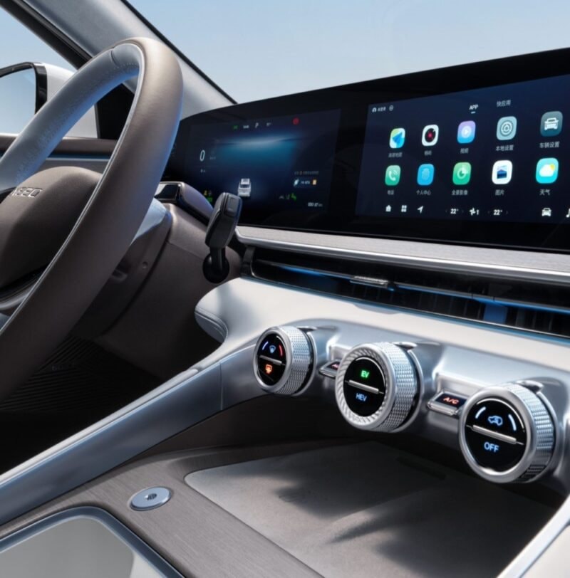 Hãng xe xây nhà máy tại Hưng Yên trình làng SUV ngang cỡ Santa Fe: Giá khởi điểm hơn 500 triệu đồng, phạm vi hoạt động 1.400 km- Ảnh 3.