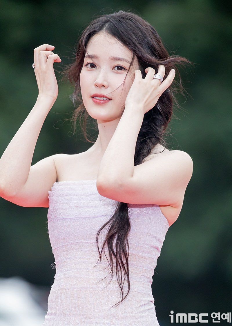 Ngắm mỹ nh&acirc;n n&agrave;y 1 tỷ lần vẫn phải than trời v&igrave; qu&aacute; đẹp: Đi đến đ&acirc;u s&aacute;ng bừng đến đ&oacute;, cả H&agrave;n Quốc c&oacute; đ&uacute;ng 1 người- Ảnh 11.