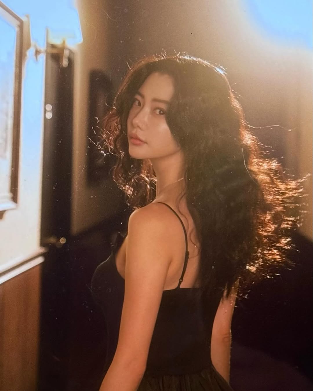 "Bom sex" khét tiếng xứ Hàn cưới đại gia sống như bà hoàng, khui đến quá khứ gạ gẫm CEO mà rùng mình- Ảnh 14. "Bom sex" khét tiếng xứ Hàn cưới đại gia sống như bà hoàng, khui đến quá khứ gạ gẫm CEO mà rùng mình- Ảnh 14.