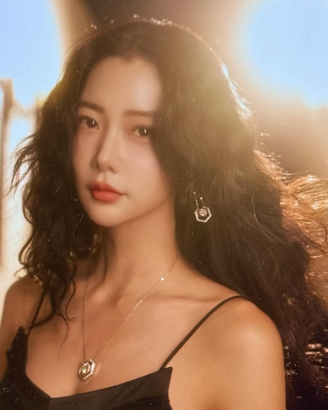 "Bom sex" khét tiếng xứ Hàn cưới đại gia sống như bà hoàng, khui đến quá khứ gạ gẫm CEO mà rùng mình- Ảnh 13. "Bom sex" khét tiếng xứ Hàn cưới đại gia sống như bà hoàng, khui đến quá khứ gạ gẫm CEO mà rùng mình- Ảnh 13.