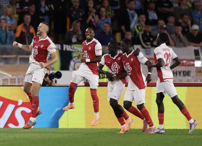 Haaland lập cú đúp, Man City đánh rơi chiến thắng khó tin trước Monaco- Ảnh 5. Haaland lập cú đúp, Man City đánh rơi chiến thắng khó tin trước Monaco- Ảnh 5.