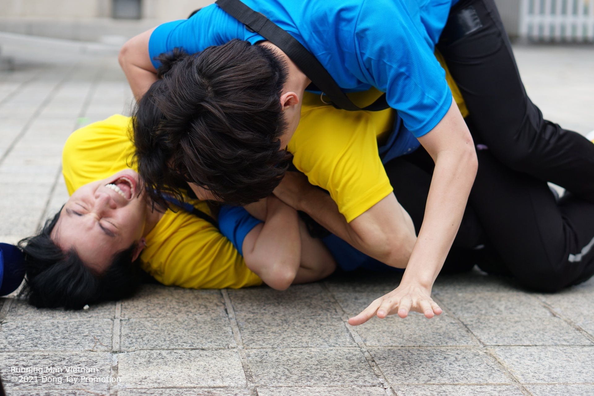 Trấn Thành bị tấn công?- Ảnh 7. Trấn Thành bị tấn công?- Ảnh 7.