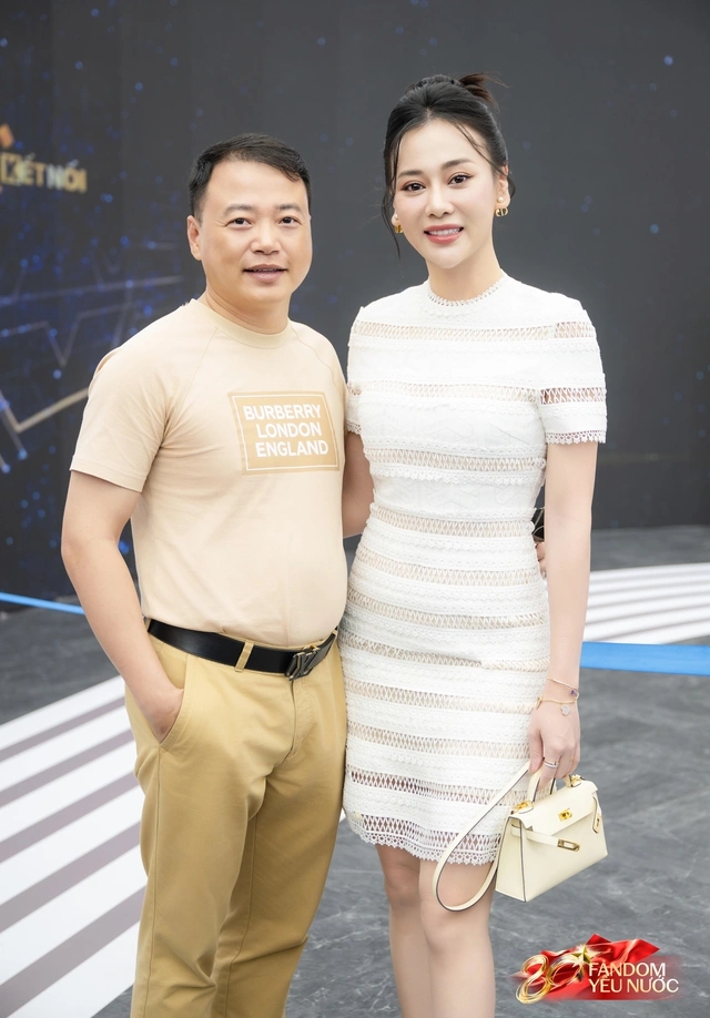 Động thái mới nhất của Phương Oanh- Ảnh 3. Động thái mới nhất của Phương Oanh- Ảnh 3.