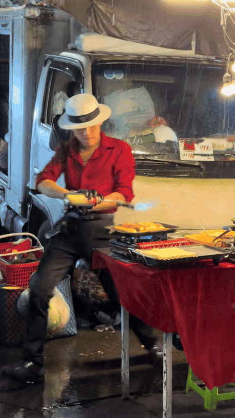 Cần câu cơm của “tổng tài chợ đêm Đà Lạt” bị tịch thu- Ảnh 7. Cần câu cơm của “tổng tài chợ đêm Đà Lạt” bị tịch thu- Ảnh 7.