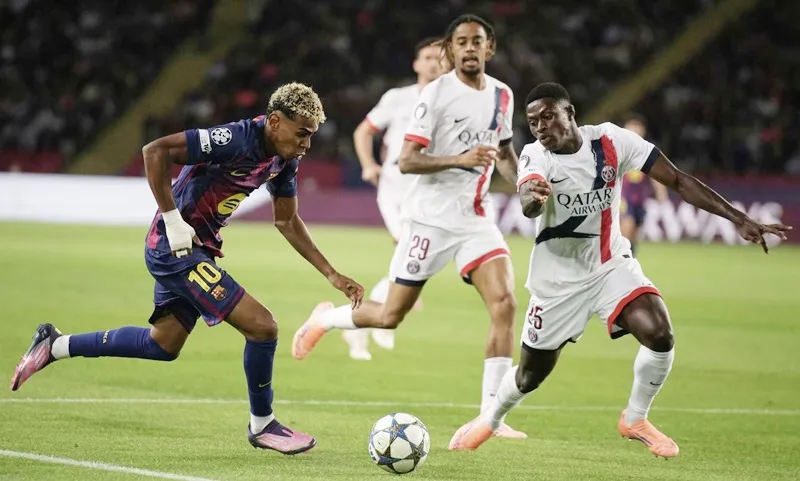 Hansi Flick: “Barcelona vẫn kém PSG một bậc”- Ảnh 2.