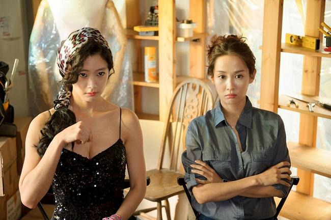 "Bom sex" khét tiếng xứ Hàn cưới đại gia sống như bà hoàng, khui đến quá khứ gạ gẫm CEO mà rùng mình- Ảnh 4. "Bom sex" khét tiếng xứ Hàn cưới đại gia sống như bà hoàng, khui đến quá khứ gạ gẫm CEO mà rùng mình- Ảnh 4.