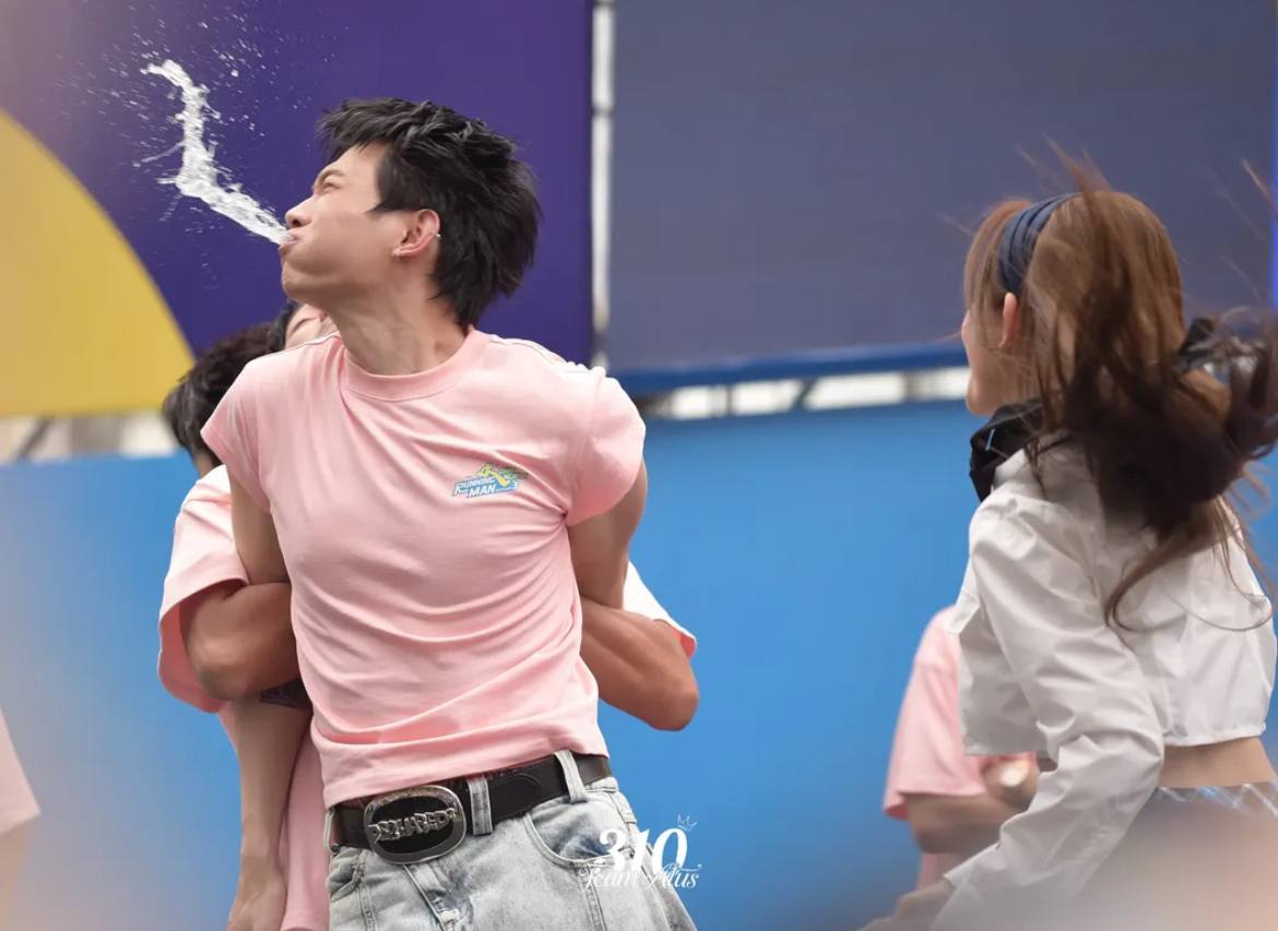 Trấn Thành bị tấn công?- Ảnh 4. Trấn Thành bị tấn công?- Ảnh 4.