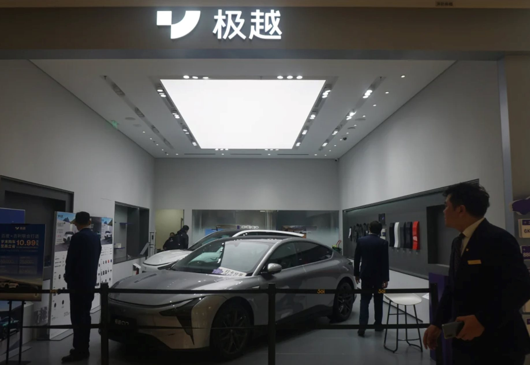 Bi kịch của ngành xe điện Trung Quốc: 200 công ty vật lộn sinh tồn, gần 5 triệu lao động đối diện tương lai bấp bênh- Ảnh 4.