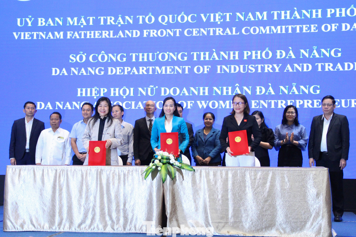 Logistics xanh là 'cú hích' chính sách đối với xuất nhập khẩu miền Trung- Ảnh 7.