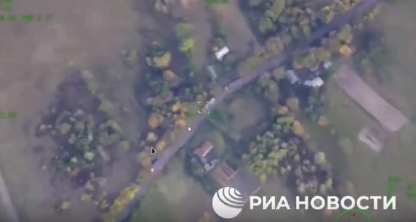 Nga ph&aacute; hủy đo&agrave;n xe chở drone cảm tử, Ukraine cảnh b&aacute;o nguy cơ ở Chernobyl- Ảnh 1.