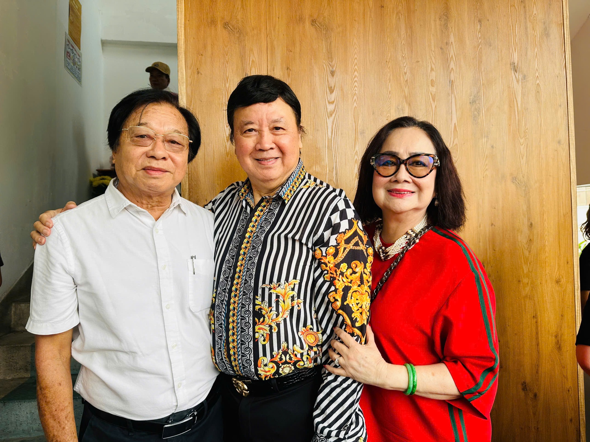 NSND Trịnh Kim Chi: “Dùng toàn bộ tiền cúng Tổ để cứu trợ đồng bào bão lụt miền Bắc, miền Trung”- Ảnh 3.