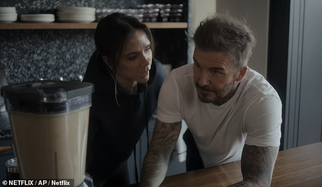 David Beckham lại “bóc phốt” vợ Victoria- Ảnh 1. David Beckham lại “bóc phốt” vợ Victoria- Ảnh 1.