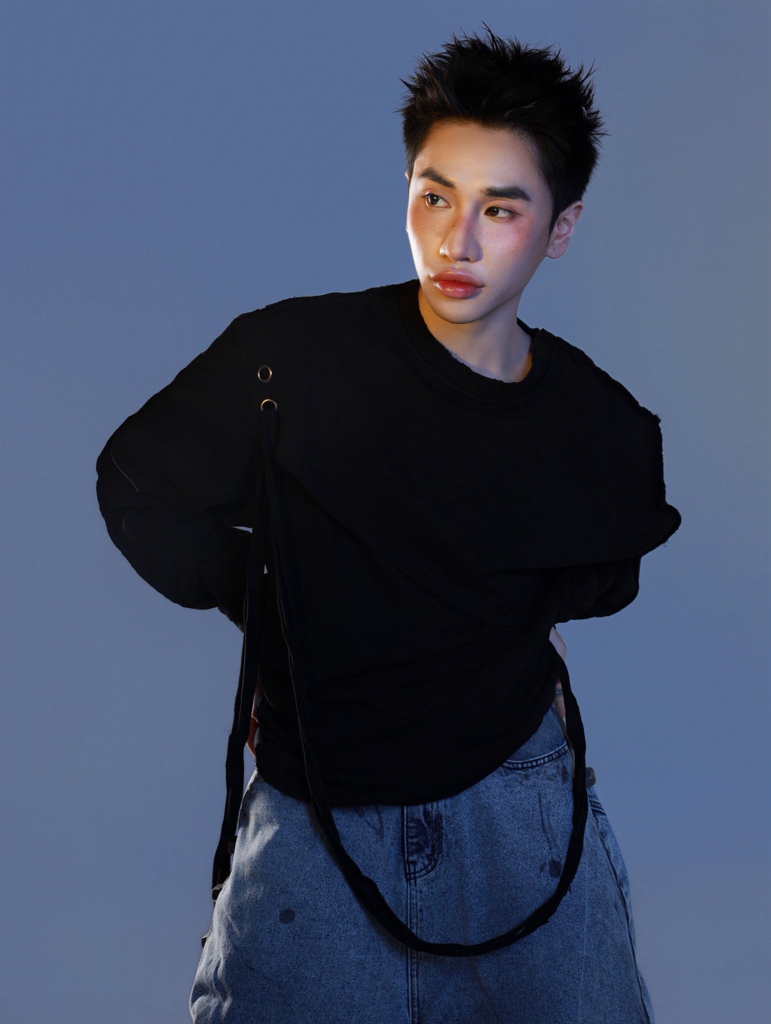 Công Ken là ai, giàu cỡ nào?- Ảnh 1. Công Ken là ai, giàu cỡ nào?- Ảnh 1.