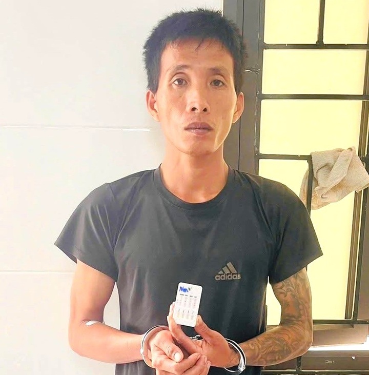 Bé gái lớp 5 ở Hà Tĩnh bị cha dượng bạo hành dã man: Đây không phải lần đầu- Ảnh 4. Bé gái lớp 5 ở Hà Tĩnh bị cha dượng bạo hành dã man: Đây không phải lần đầu- Ảnh 4.