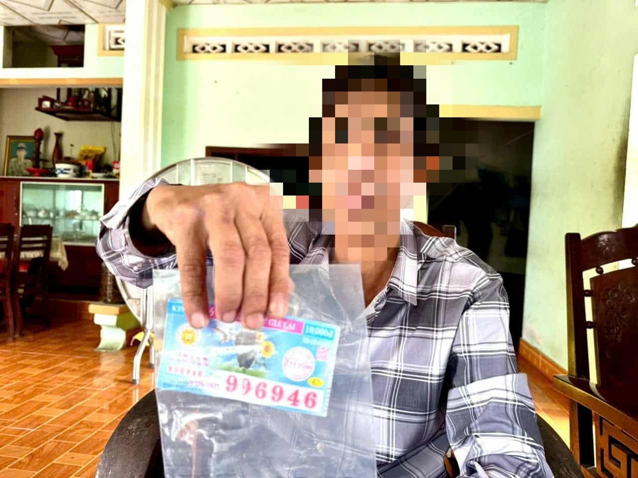 Quảng Ng&atilde;i: Tin mới nhất vụ v&eacute; số tr&uacute;ng 2 tỷ đồng bị từ chối trả thưởng- Ảnh 2.