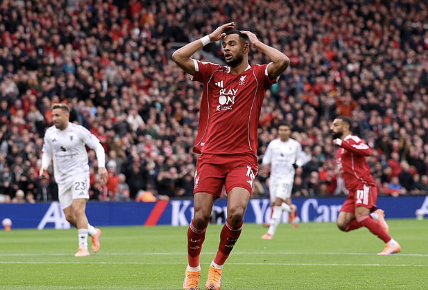 Khoảnh khắc đột phá của Man United trong kỷ nguyên Amorim- Ảnh 4. Khoảnh khắc đột phá của Man United trong kỷ nguyên Amorim- Ảnh 4.