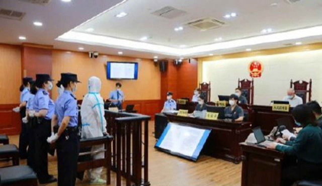 Sao nữ 9X bị bắt vì bán thuốc giảm cân chứa chất cấm: Sao nữ 9X bị bắt vì bán thuốc giảm cân chứa chất cấm: