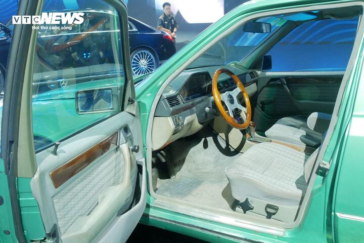 Chiêm ngưỡng 'nữ hoàng xe cổ' Mercedes-Benz 190 Ponton- Ảnh 10.