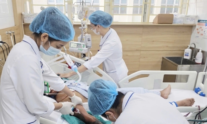 Người đàn ông 34 tuổi tử vong vì đắp lá chữa rắn hổ mang cắn- Ảnh 1. Người đàn ông 34 tuổi tử vong vì đắp lá chữa rắn hổ mang cắn- Ảnh 1.
