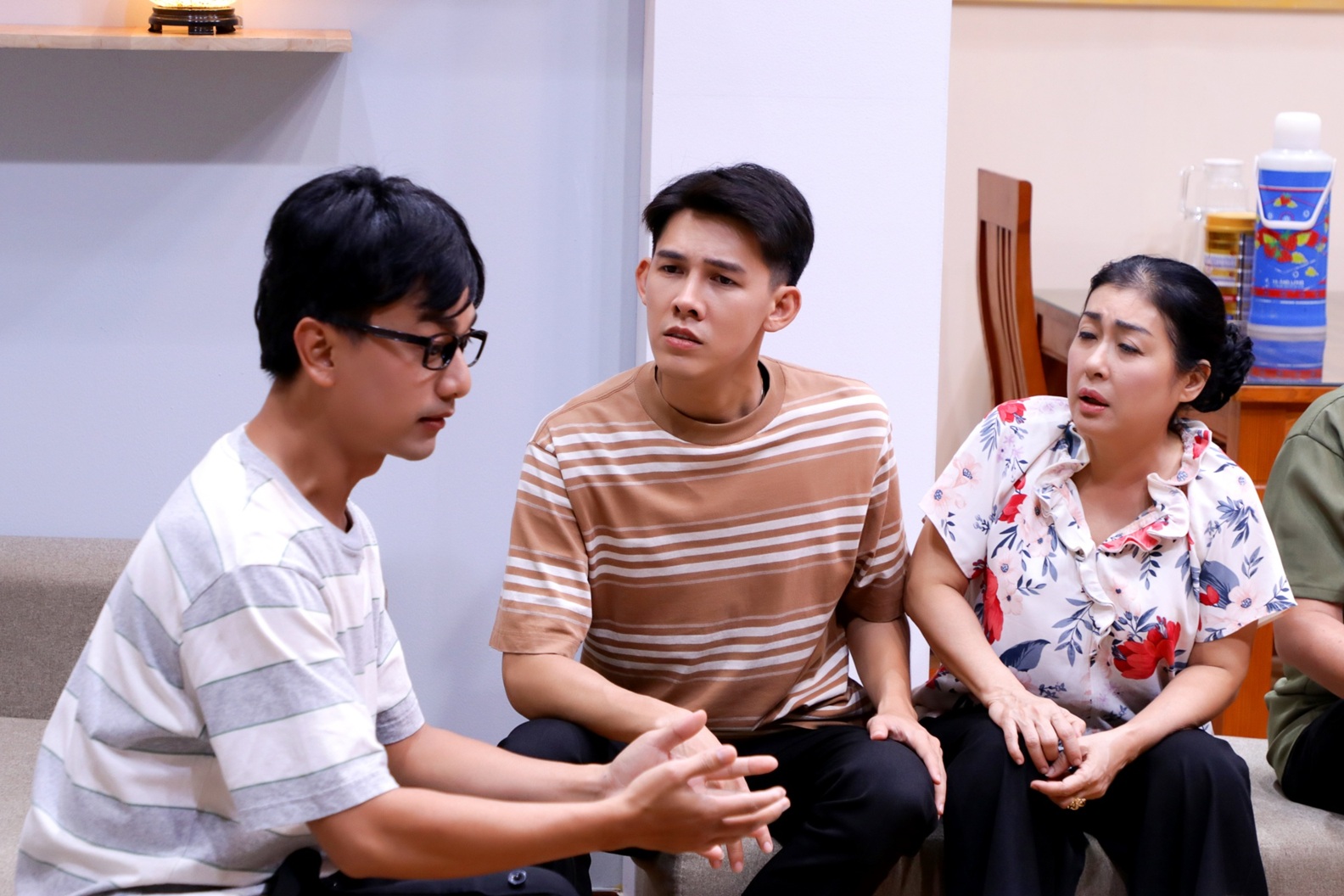 Đàn em nói một điều về nam nghệ sĩ thay thế Thành Lộc làm giám đốc- Ảnh 2. Đàn em nói một điều về nam nghệ sĩ thay thế Thành Lộc làm giám đốc- Ảnh 2.