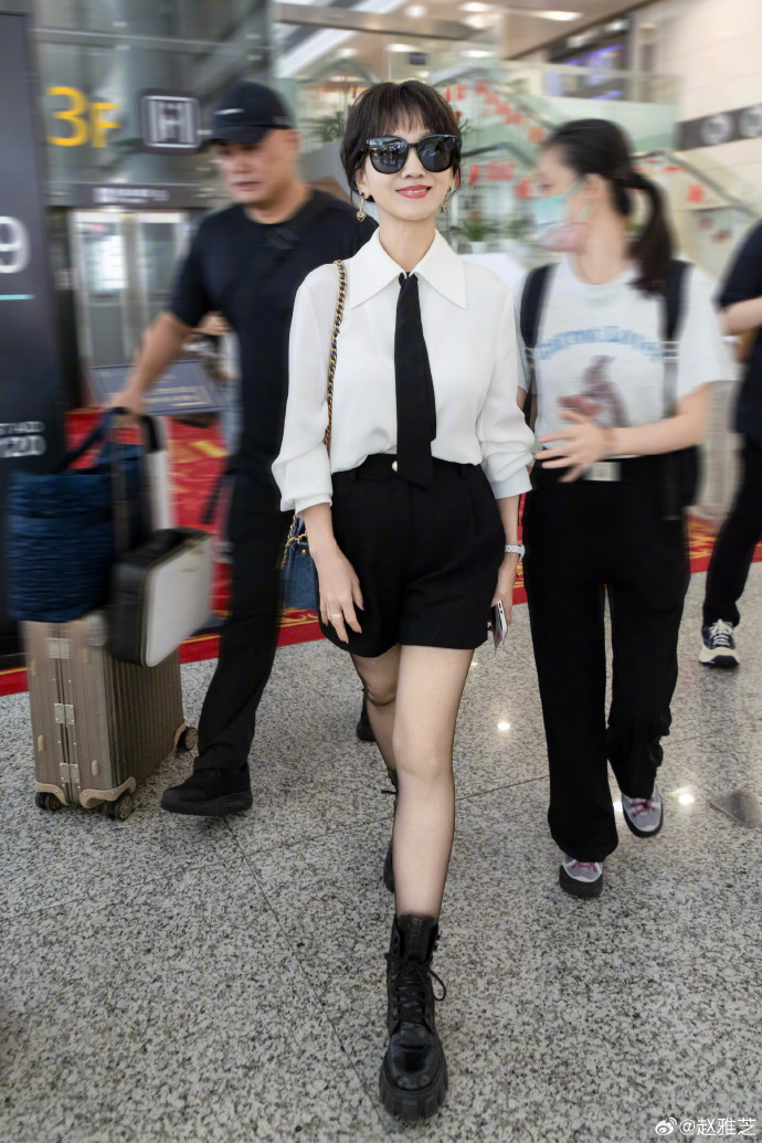 33 năm qua chưa thấy ai trẻ mãi không già như mỹ nhân này: Đẹp sang hết phần thiên hạ, chuẩn tinh hoa hội tụ- Ảnh 7.