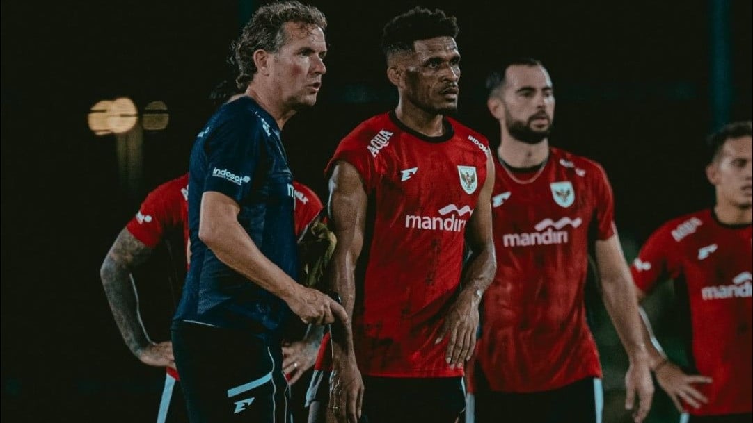 Cựu trợ lý HLV Kluivert buông lời cay đắng, mỉa mai tham vọng World Cup của Indonesia- Ảnh 2. Cựu trợ lý HLV Kluivert buông lời cay đắng, mỉa mai tham vọng World Cup của Indonesia- Ảnh 2.