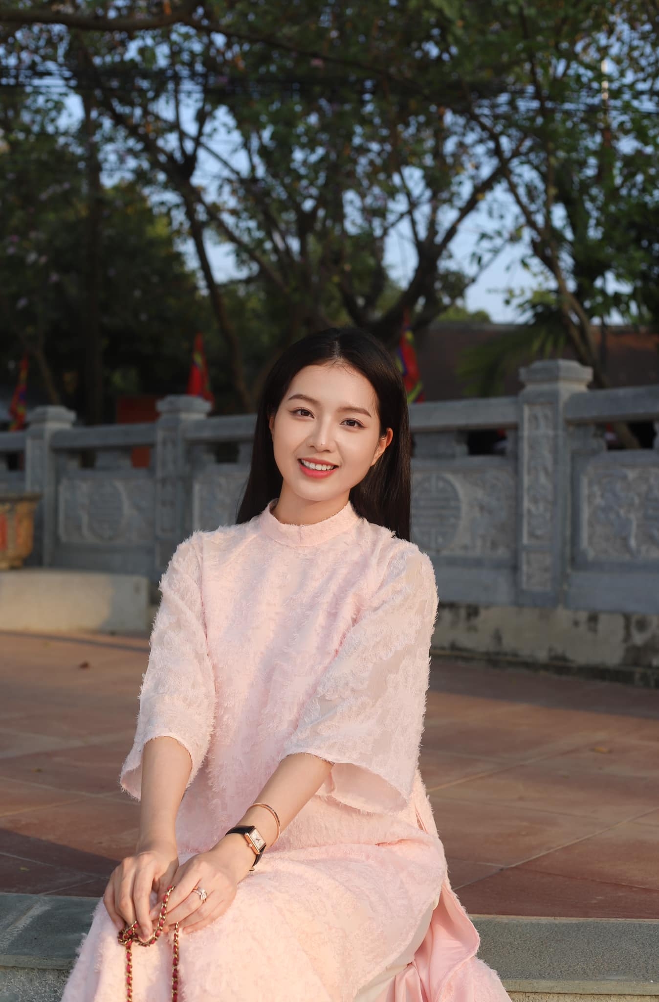 Việt Nam có 1 mỹ nhân giống cả tá sao Trung Quốc: Đẹp tựa Lưu Diệc Phi, hao hao Vương Sở Nhiên, ăn đứt Lý Thấm- Ảnh 17. Việt Nam có 1 mỹ nhân giống cả tá sao Trung Quốc: Đẹp tựa Lưu Diệc Phi, hao hao Vương Sở Nhiên, ăn đứt Lý Thấm- Ảnh 17.