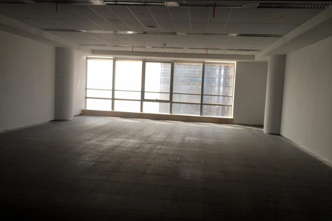 Đổ 140 tỷ USD vào BĐS Trung Quốc, nhà đầu tư nước ngoài bán cắt lỗ để tháo chạy, tỷ lệ văn phòng trống tại nhiều nơi lên đến 40%- Ảnh 3.