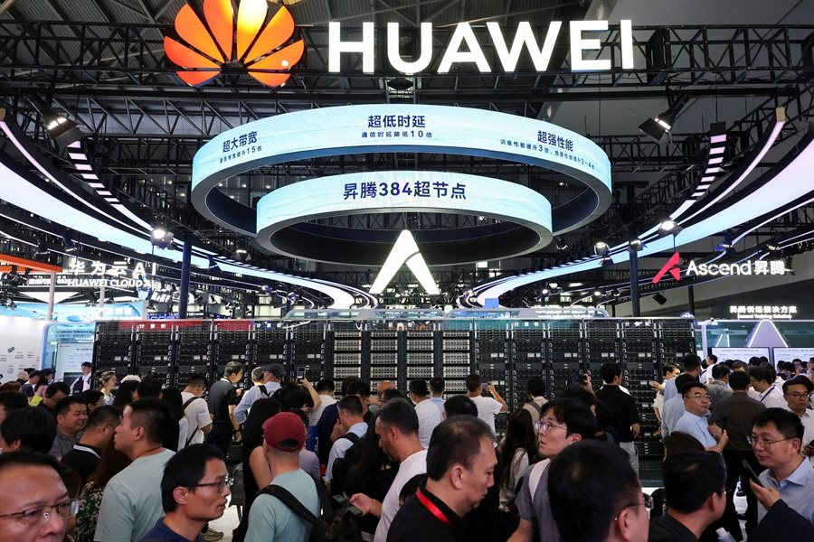 Cuộc chiến thay thế Nvidia tại Trung Quốc: Gã khổng lồ Huawei đấu 'ngôi sao' Cambricon, hé lộ chiến lược lưỡng cực có thể tạo nên địa chấn ngành chip- Ảnh 4. Cuộc chiến thay thế Nvidia tại Trung Quốc: Gã khổng lồ Huawei đấu 'ngôi sao' Cambricon, hé lộ chiến lược lưỡng cực có thể tạo nên địa chấn ngành chip- Ảnh 4.