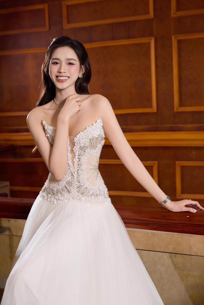 Trước "giờ G" đ&aacute;m cưới Đỗ H&agrave; - thiếu gia tập đo&agrave;n Sơn Hải: Rạp cưới si&ecirc;u khủng, c&ocirc; d&acirc;u n&ocirc;n nao!- Ảnh 7.