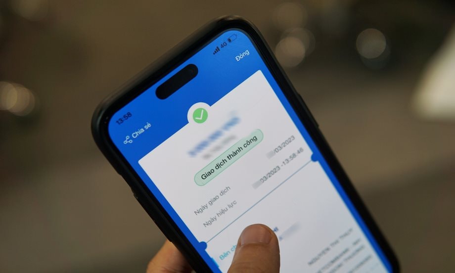 Người Phụ Nữ Sn 1993 Vừa Chuyển Khoản Thành Công 163 Triệu Đồng Đến Một Stk Mbbank Lạ, Công An Xã Khẩn Trương Vào Cuộc Xác Minh- Ảnh 1. Người Phụ Nữ Sn 1993 Vừa Chuyển Khoản Thành Công 163 Triệu Đồng Đến Một Stk Mbbank Lạ, Công An Xã Khẩn Trương Vào Cuộc Xác Minh- Ảnh 1.