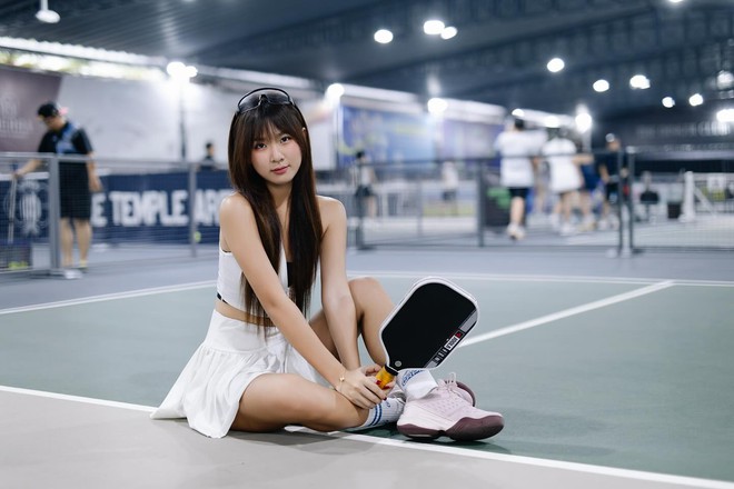 &ldquo;Em Kim v&eacute;n v&aacute;y&rdquo; 70kg tụt c&ograve;n 52kg- Ảnh 1.