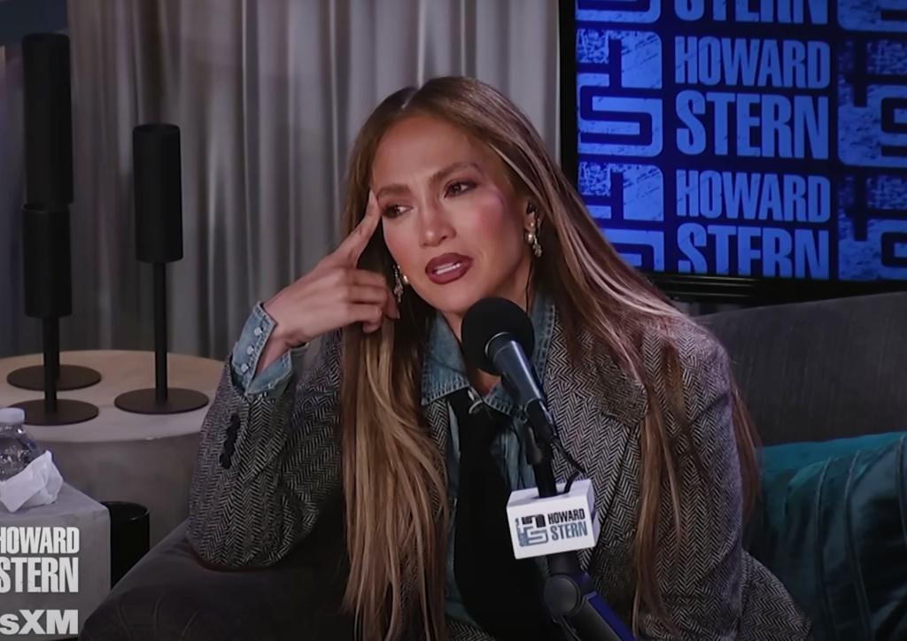 Chồng cũ tố Jennifer Lopez ngoại tình với "ông trùm phạm tội tình dục" Diddy- Ảnh 1. Chồng cũ tố Jennifer Lopez ngoại tình với "ông trùm phạm tội tình dục" Diddy- Ảnh 1.
