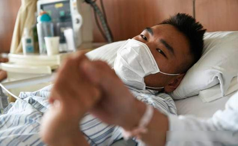 Ch&agrave;ng trai 28 tuổi bị vi&ecirc;m thận, ăn tỏi mỗi ng&agrave;y, 5 th&aacute;ng sau t&aacute;i kh&aacute;m khiến b&aacute;c sĩ sững sờ- Ảnh 2.