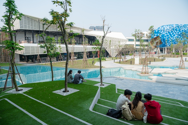 Vượt hàng trăm đối thủ, một trường Đại học Việt Nam lần đầu tiên lọt Top 43 MBA Châu Á, làm nên kỳ tích - Ảnh 1.