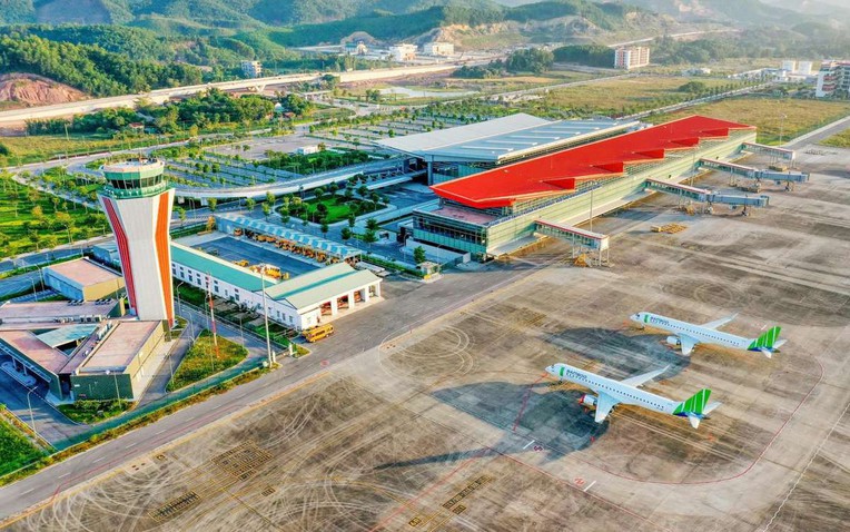 Sân bay tư nhân đâu tiên của Việt Nam ghi nhận điều chưa từng có trong lịch sử- Ảnh 1. Sân bay tư nhân đâu tiên của Việt Nam ghi nhận điều chưa từng có trong lịch sử- Ảnh 1.
