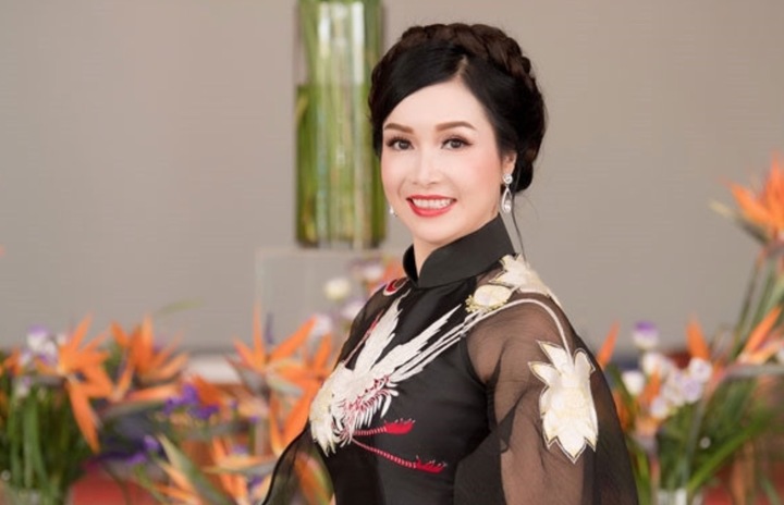 Cuộc sống bí ẩn của Hoa hậu Việt Nam đầu tiên sau gần 4 thập kỷ đăng quang- Ảnh 5. Cuộc sống bí ẩn của Hoa hậu Việt Nam đầu tiên sau gần 4 thập kỷ đăng quang- Ảnh 5.