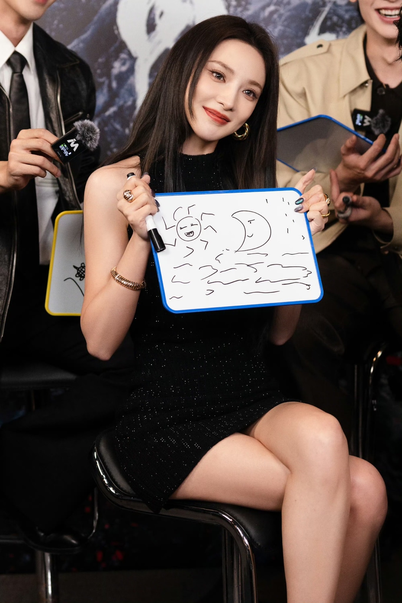 Thiên hạ chả mấy ai có body mướt mượt cỡ này đâu: Đã thế còn đẹp quá trời, nhìn mà lác cả mắt- Ảnh 7. Thiên hạ chả mấy ai có body mướt mượt cỡ này đâu: Đã thế còn đẹp quá trời, nhìn mà lác cả mắt- Ảnh 7.