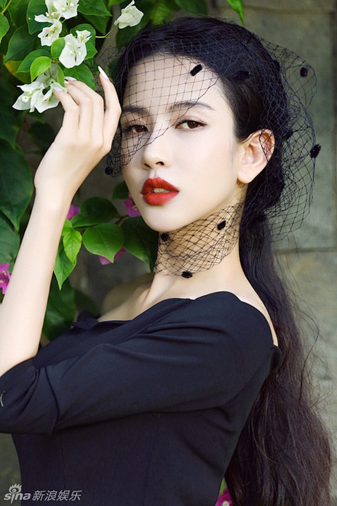 "Bom sex hận tình" tung ảnh phòng the, dọa phát tán thêm 6 clip nhạy cảm của bạn trai diễn viên - Ảnh 1. "Bom sex hận tình" tung ảnh phòng the, dọa phát tán thêm 6 clip nhạy cảm của bạn trai diễn viên - Ảnh 1.