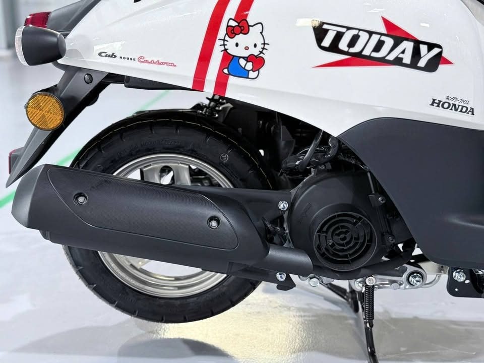 Xe ga dáng cổ điển của Honda về đại lý Việt Nam, siêu tiết kiệm xăng chỉ 1,8L/100 km- Ảnh 3.