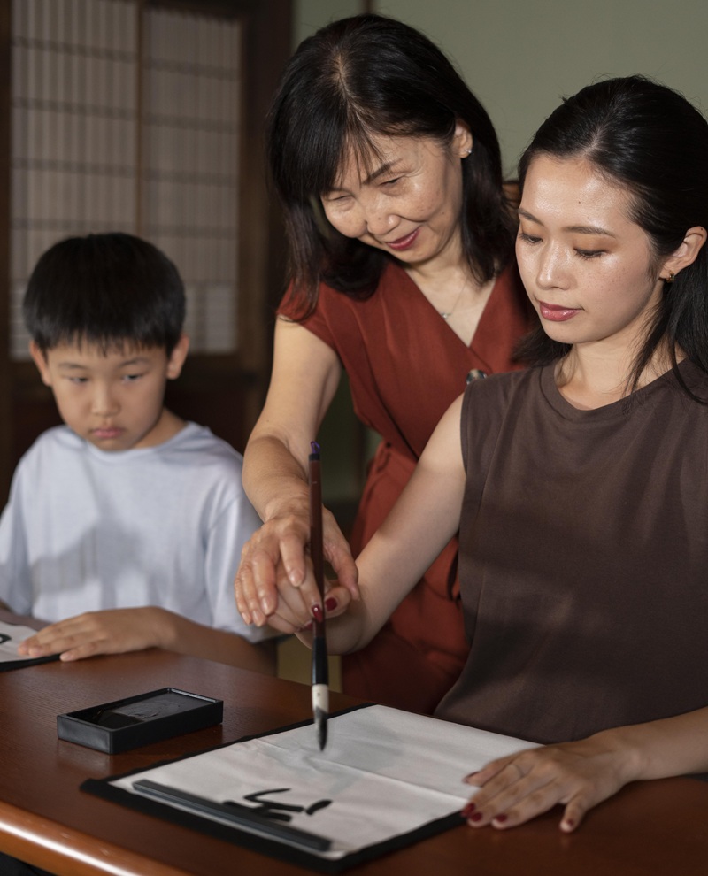 Nghe tin con d&acirc;u ti&ecirc;u hoang, mẹ t&ocirc;i vội đến ở c&ugrave;ng rồi ra ch&iacute;nh s&aacute;ch khiến nh&agrave; cửa x&aacute;o x&agrave;o, kh&ocirc;ng ai được b&igrave;nh y&ecirc;n- Ảnh 1.